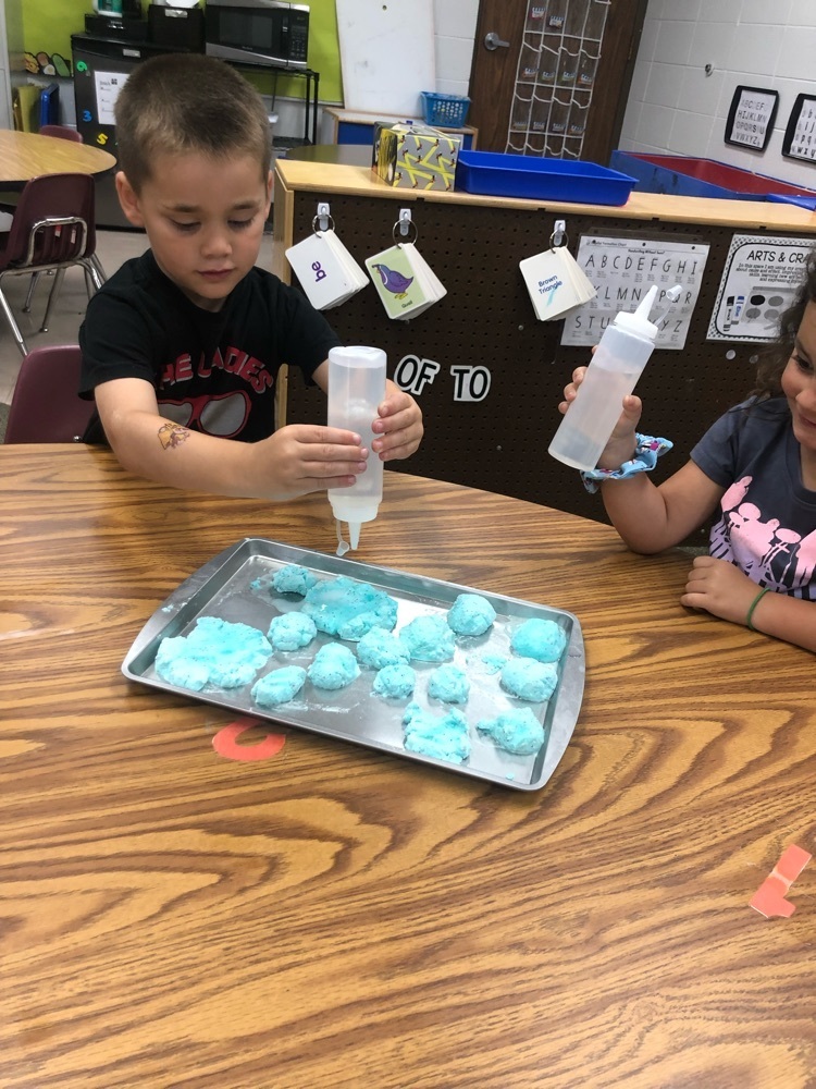 kids making fizz